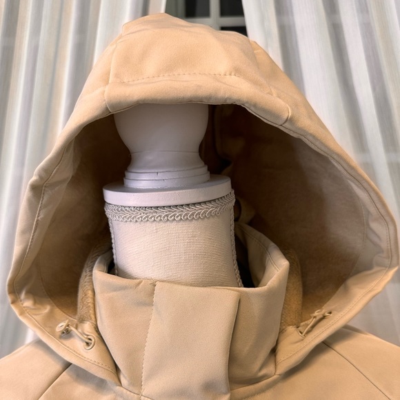 Softshell Jacket - Picture 4 of 7